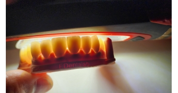 High translucent zirconia