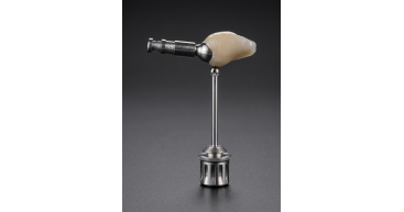 Palatal Cross Screw Implant angulation 1
